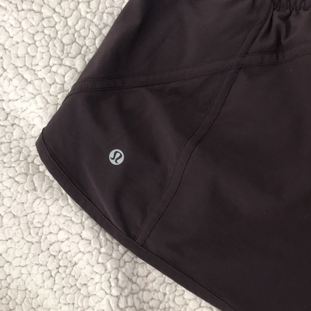 Lululemon shorts - Picture 4 of 6